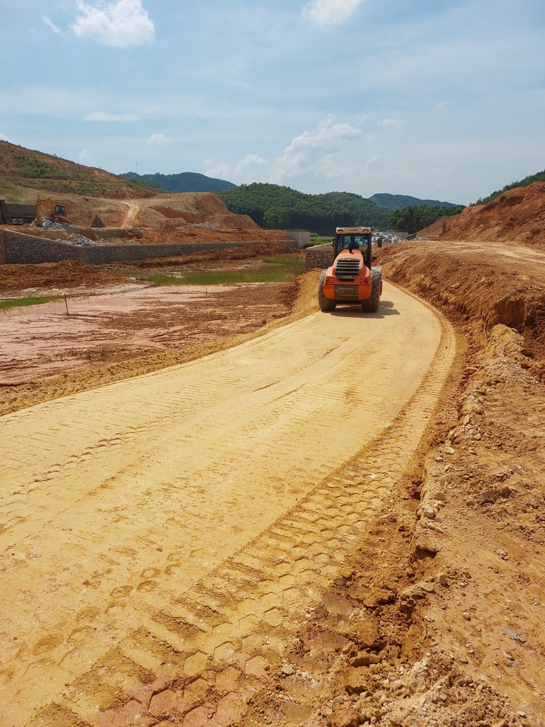 z4799839703288_4b1a648db994600a4acc42379be9fd16