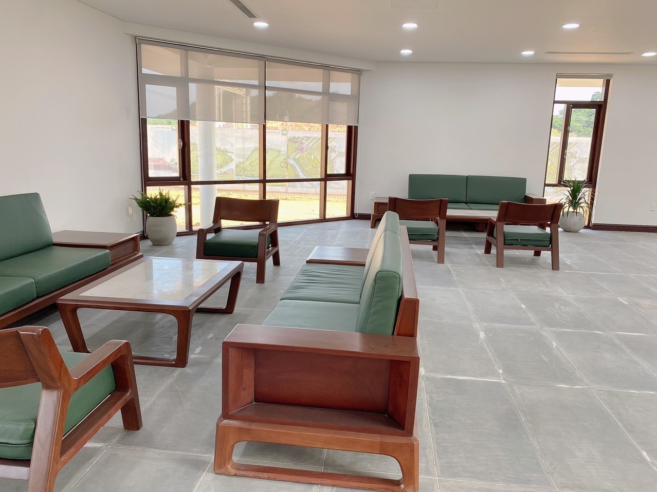 z5493611515028_61002dc711f73f693d482b61e5b39f85